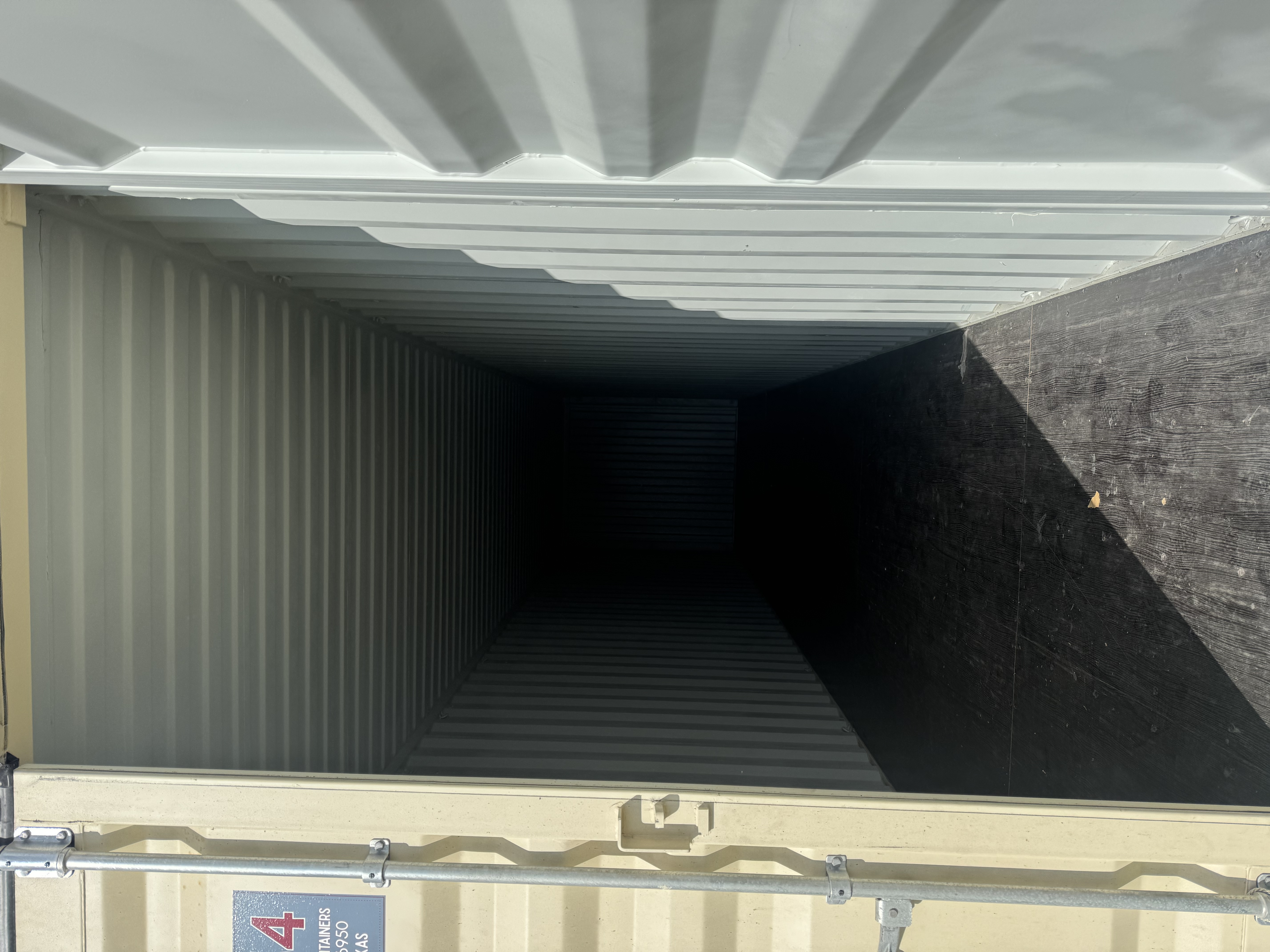 40' High Cube One Trip container, beige, interior example